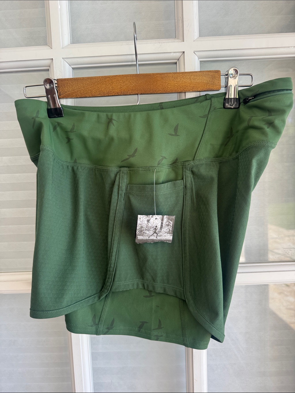 Oiselle Green Women’s Running Shorts Interior Compression Shorts 6 Nwt — image 2 of 8
